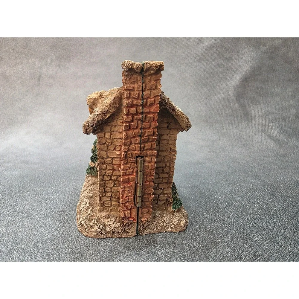 Vintage Christmas Hinged Resin Stone Cottage Toy Shop Figurine Santa Teddy Bear
